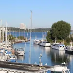 4Hafenzeiten - Ferienwohnung Nie 7 Vorwaerts